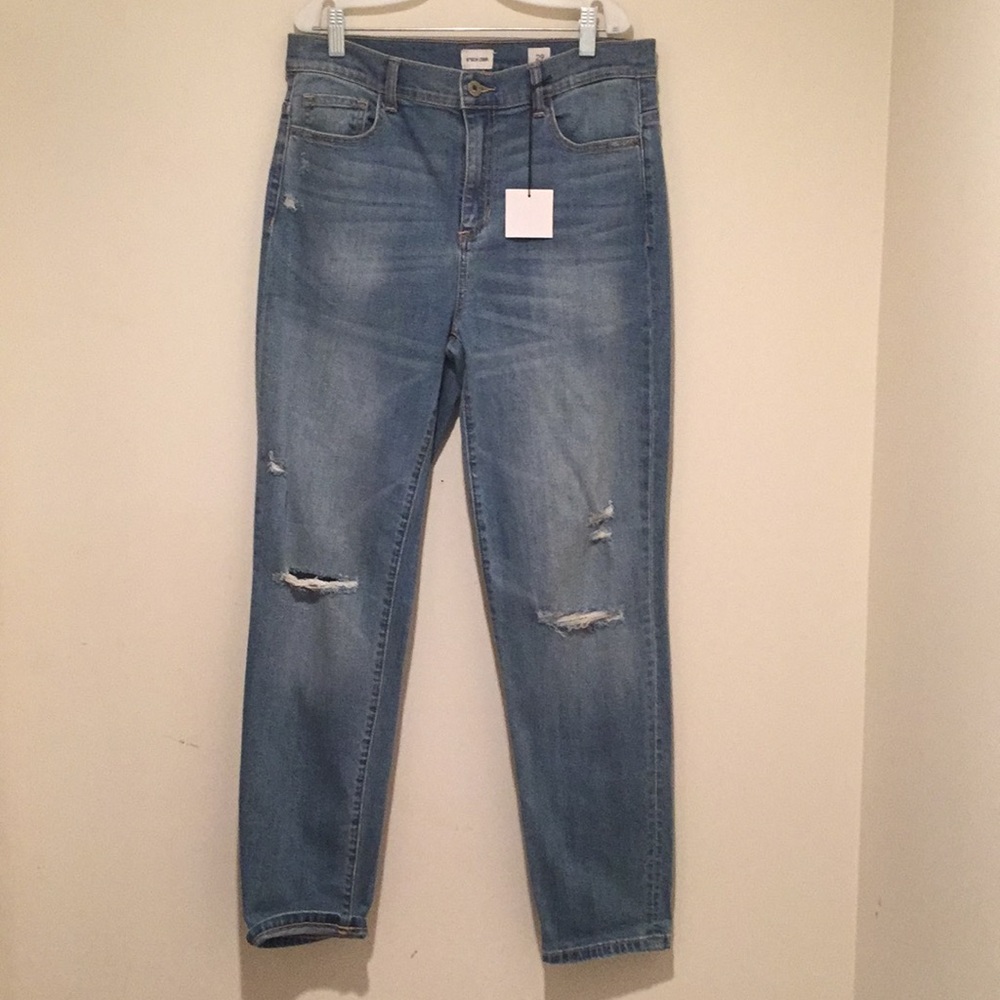 Sneak Peek jeans